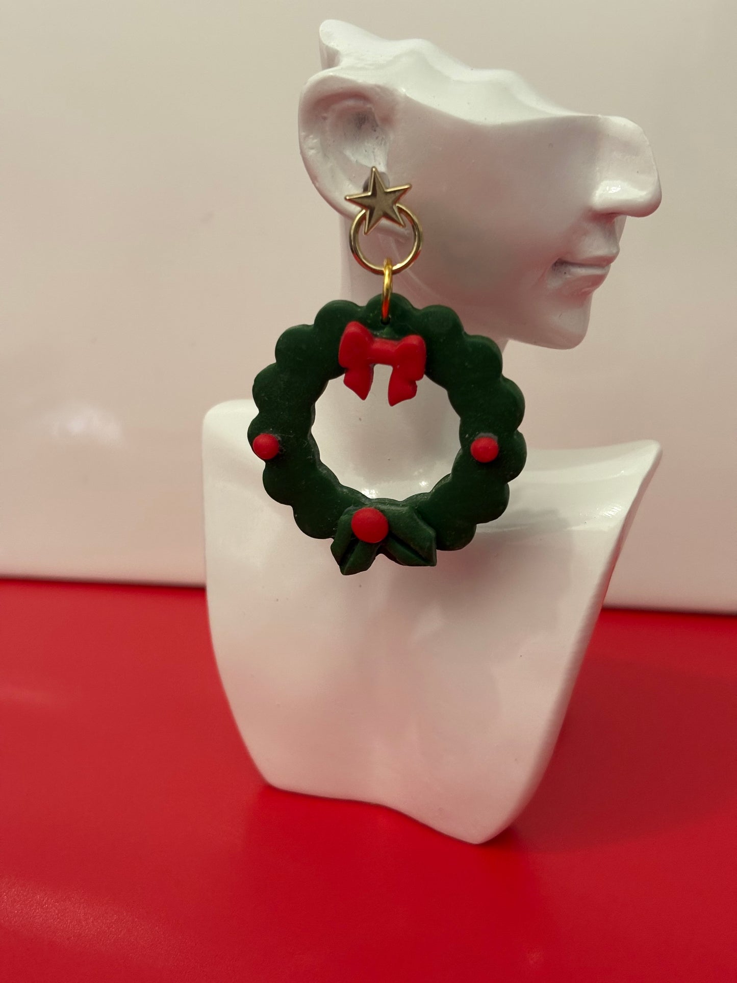 Christmas Wreath Studs