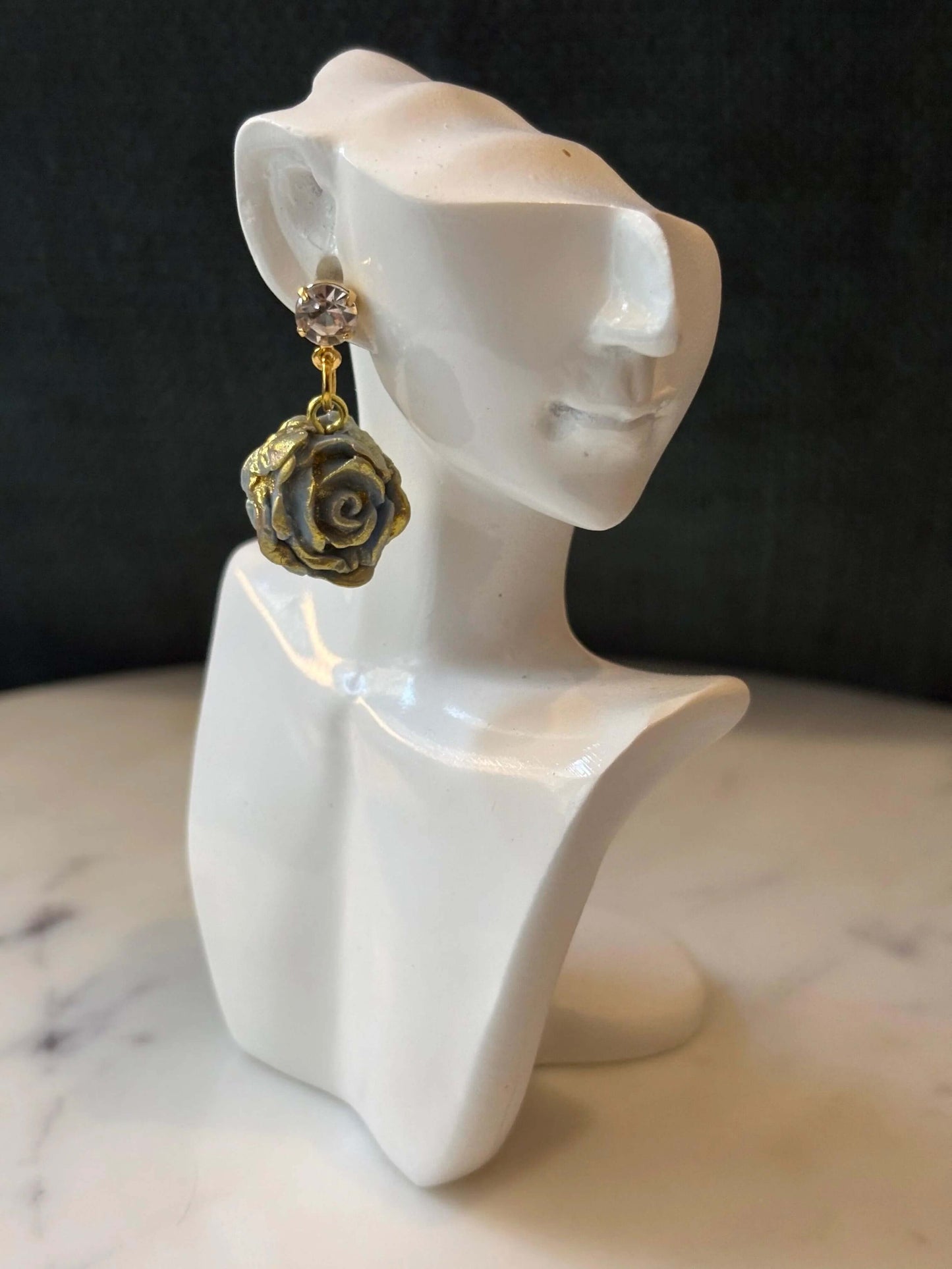 Mother’s Day – Morning Rose - Round Crystal Stud Earrings