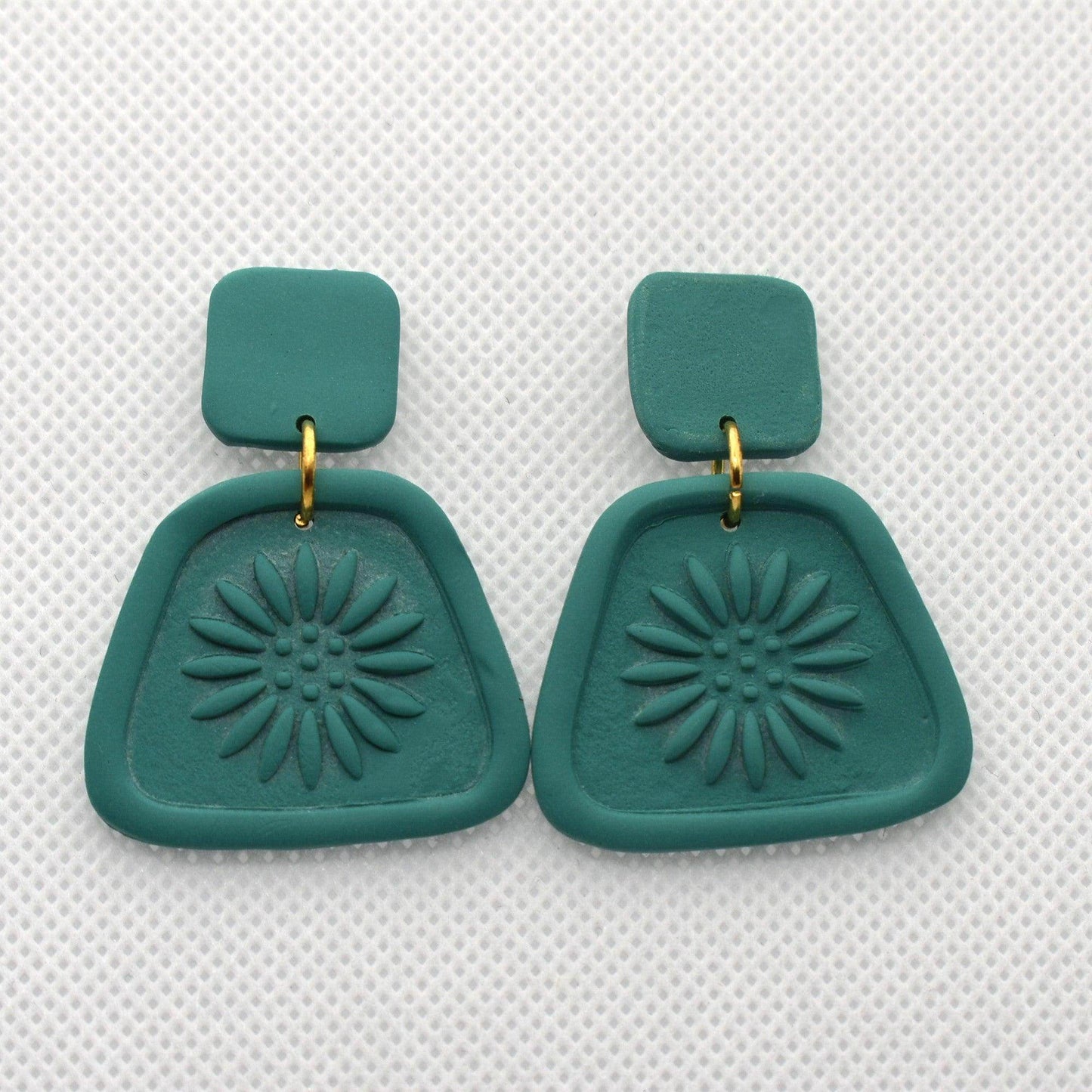 Fresh As A Daisy Earring Collection - Krafty Kat