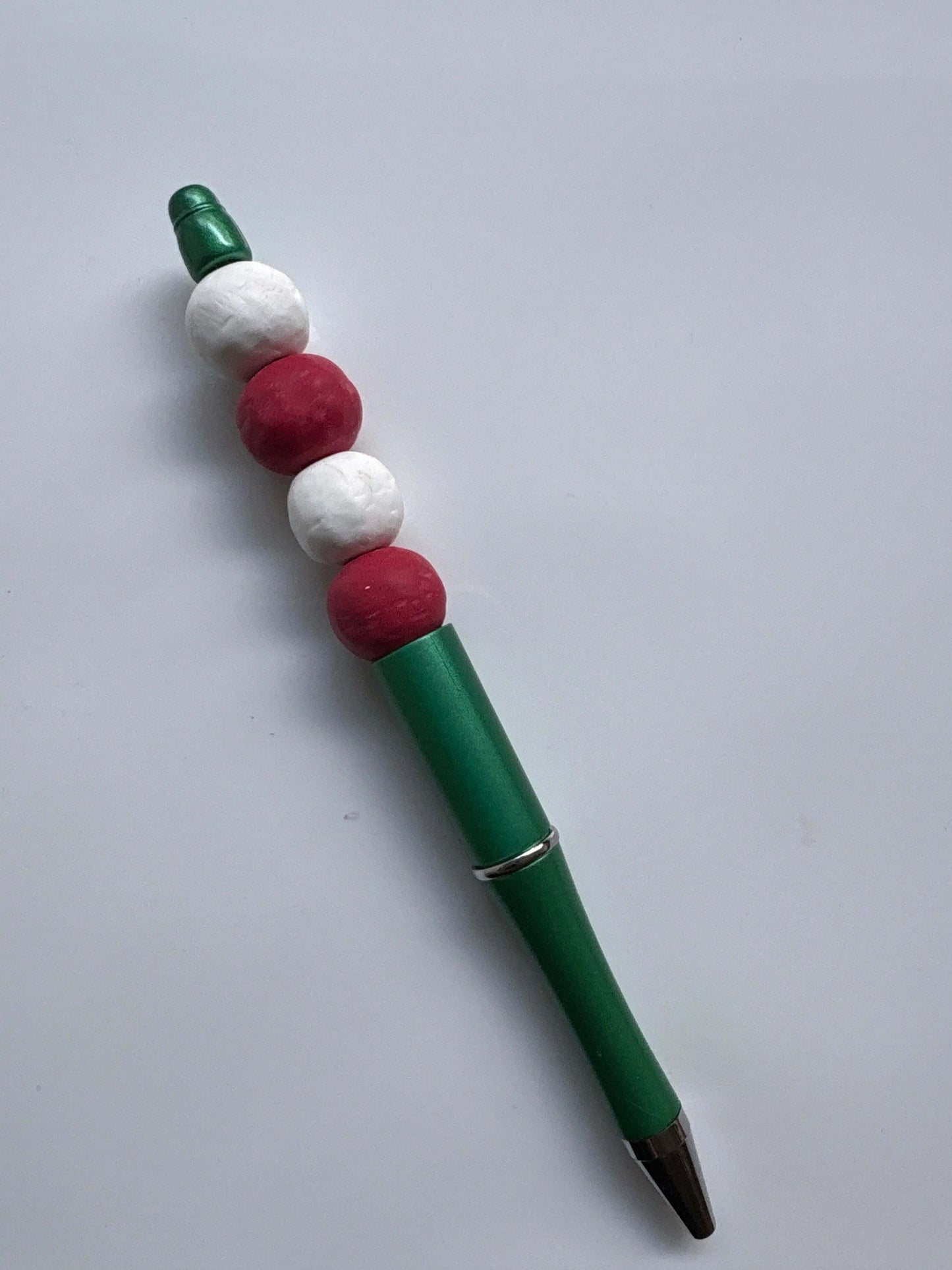 Red & White Beaded Green Barrel Pen