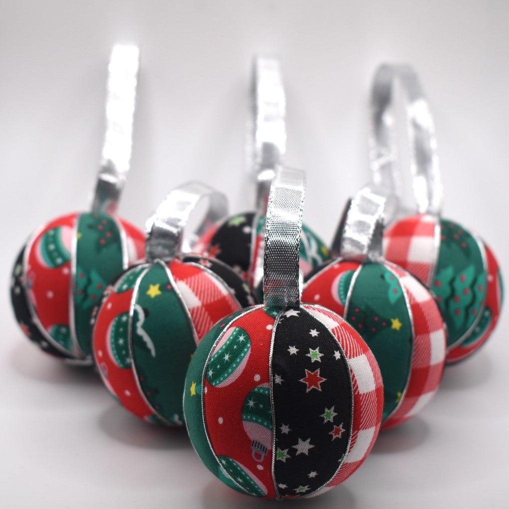 Christmas Balls - Krafty Kat