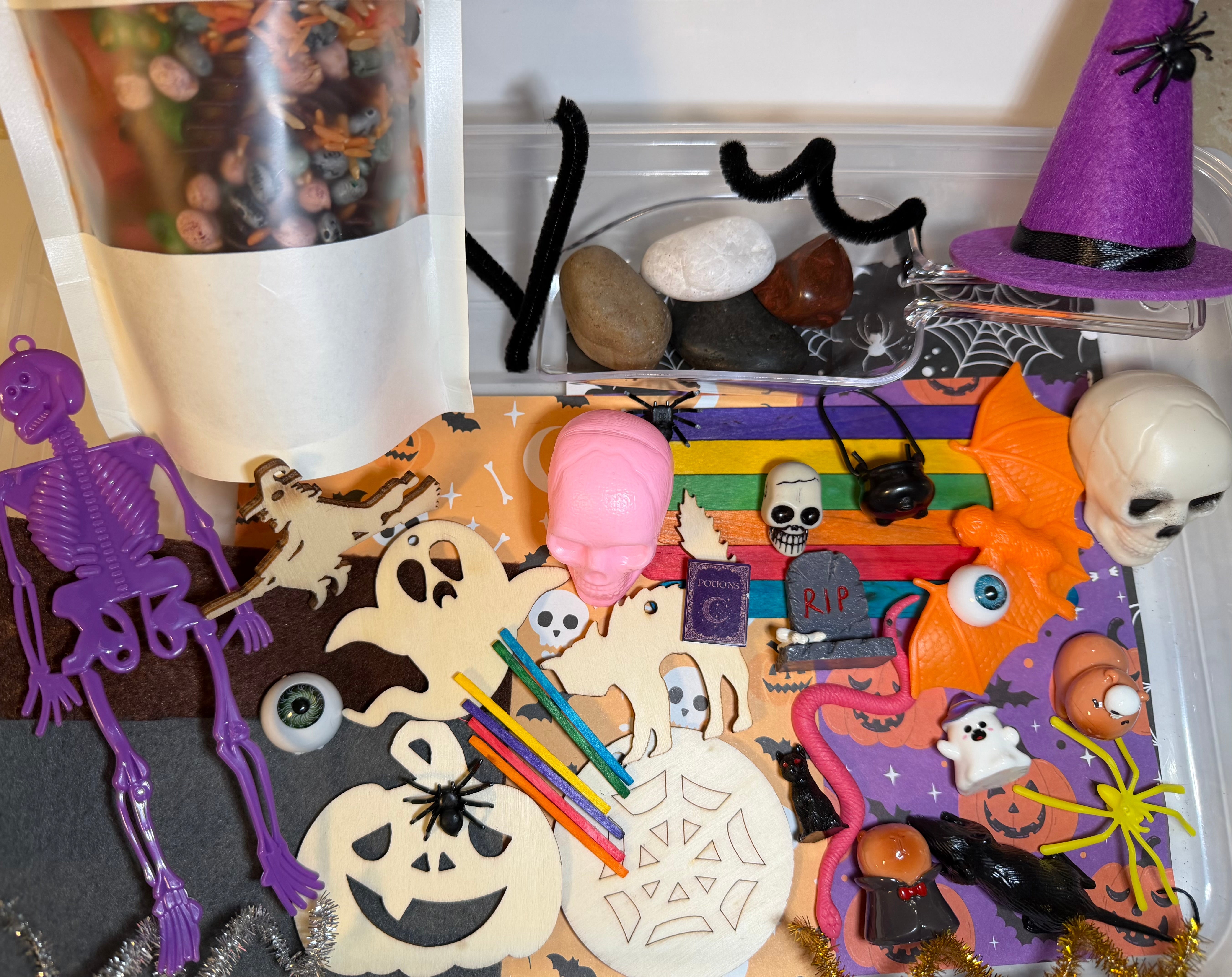 Halloween Themed Sensory Play Kit - Krafty Kat