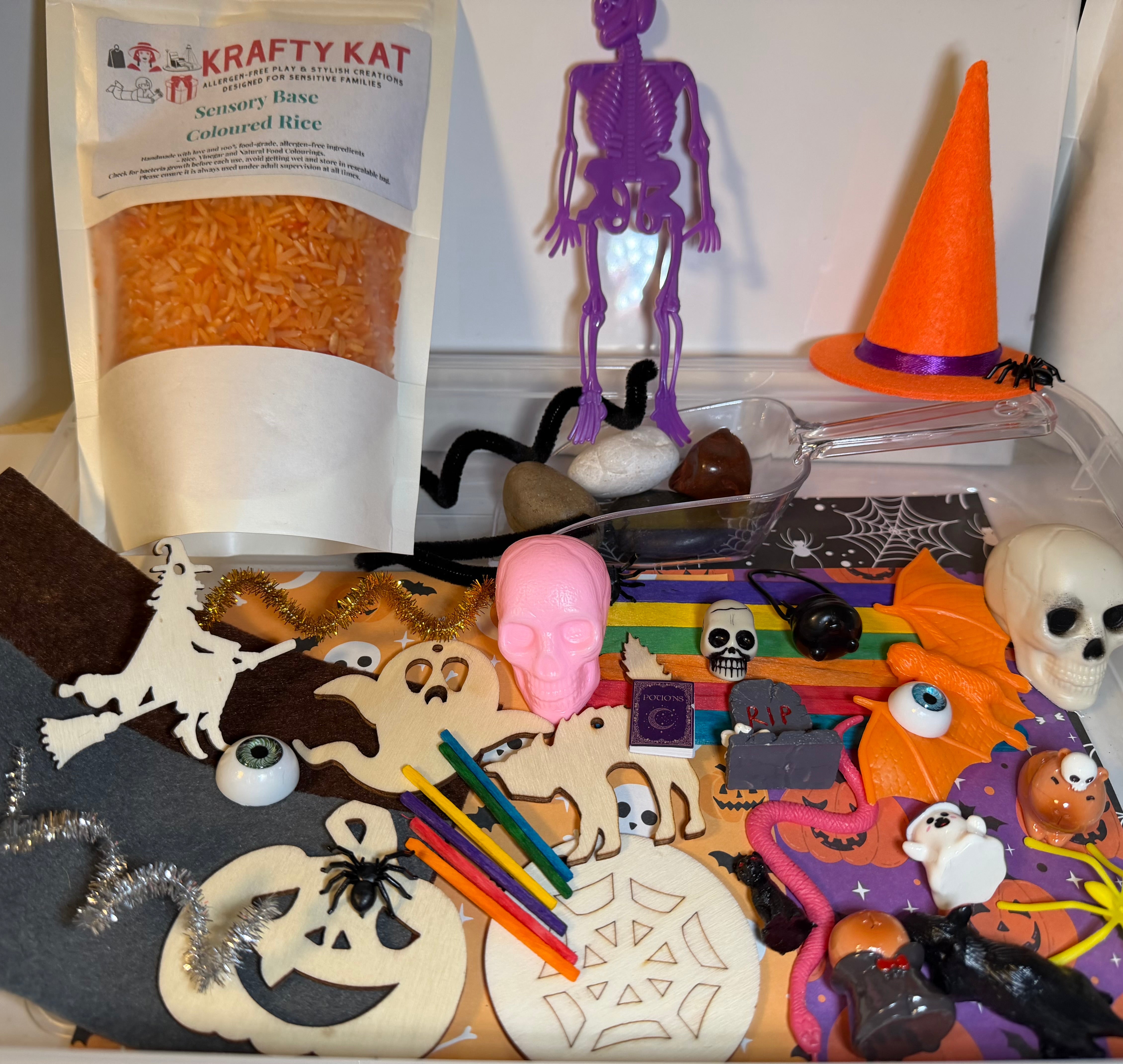 Halloween Themed Sensory Play Kit - Krafty Kat