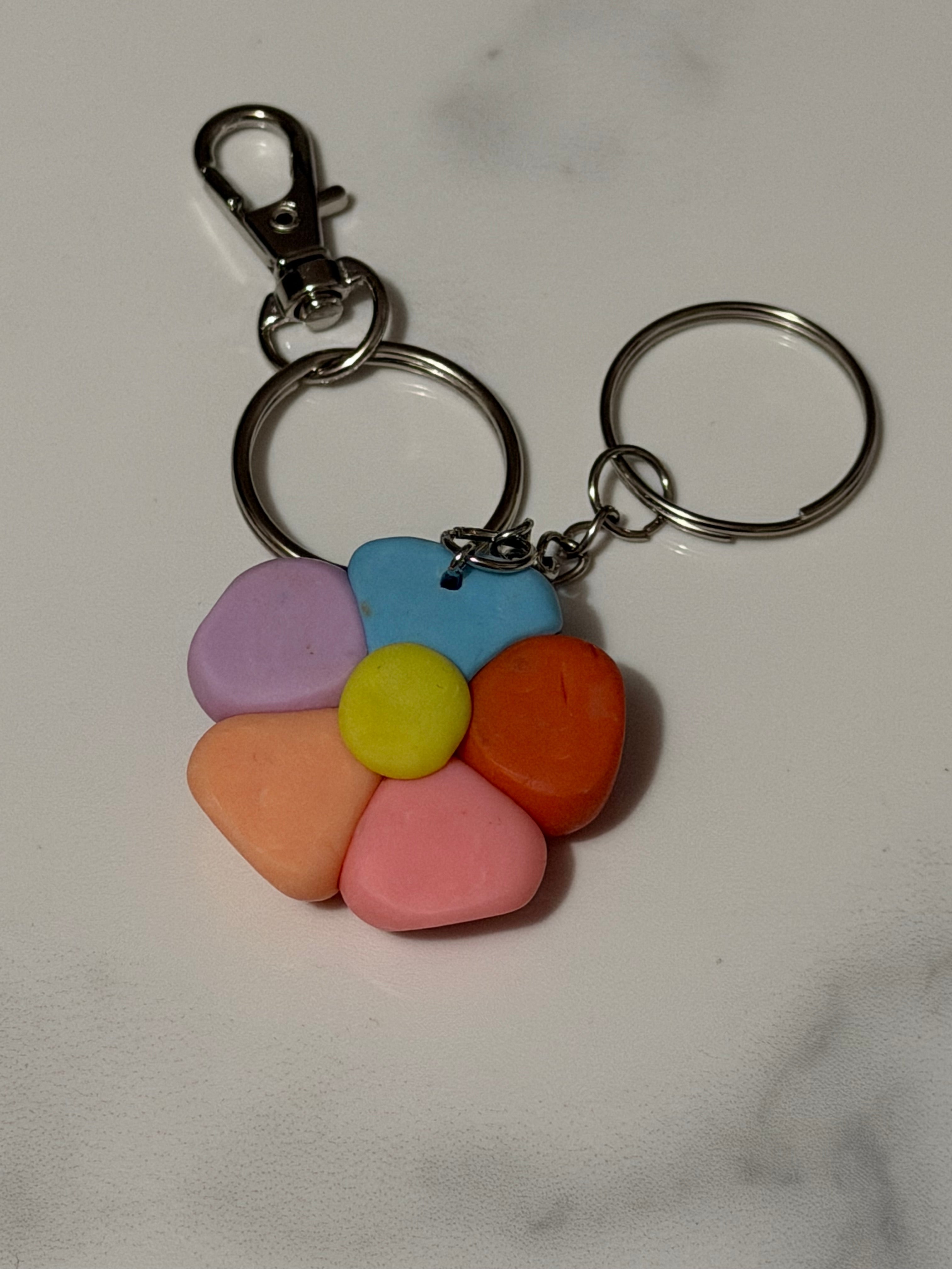 Rainbow Flower Keyring 🌈🌸 - Krafty Kat