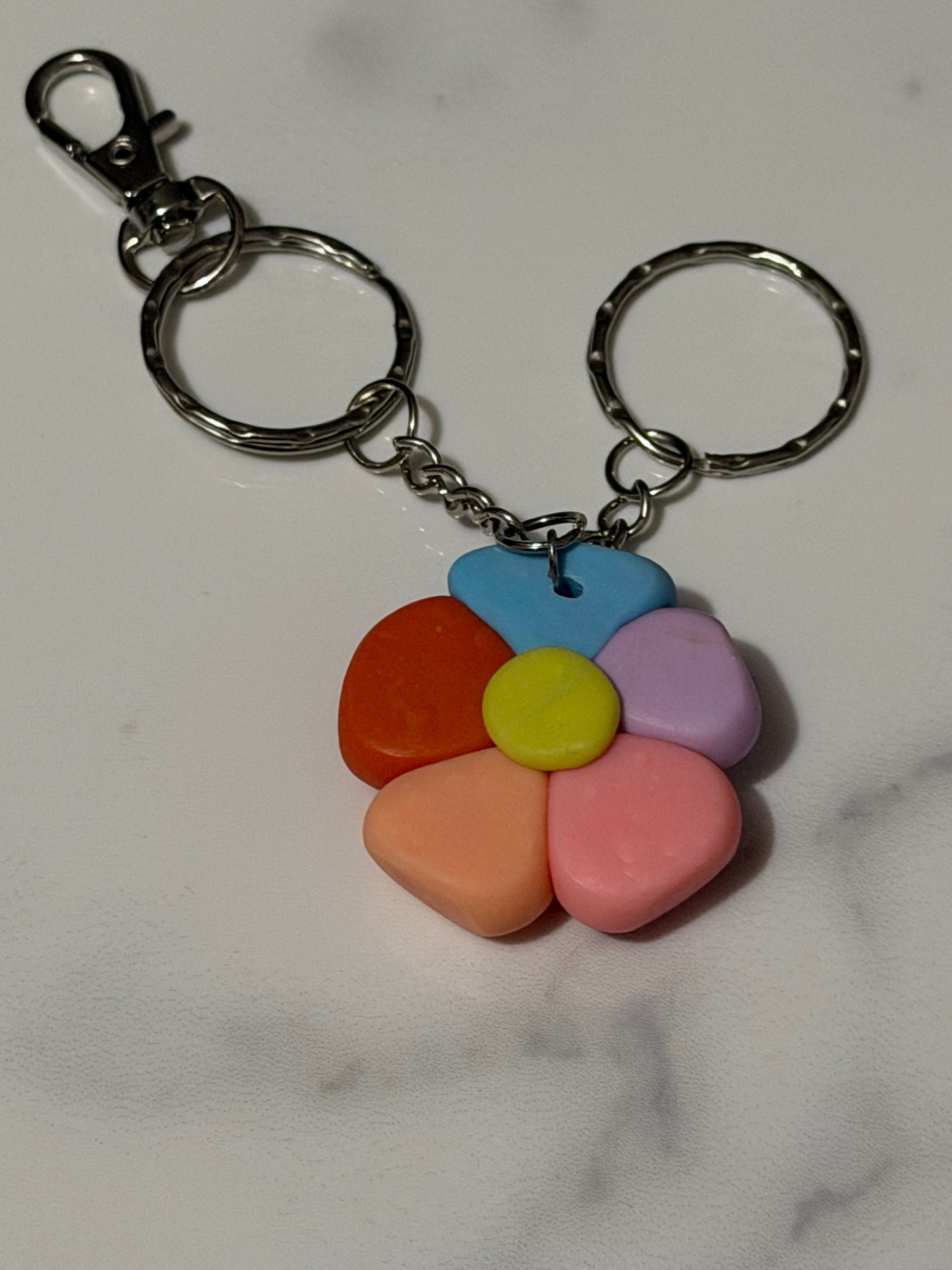 Rainbow Flower Keyring 🌈🌸 - Krafty Kat
