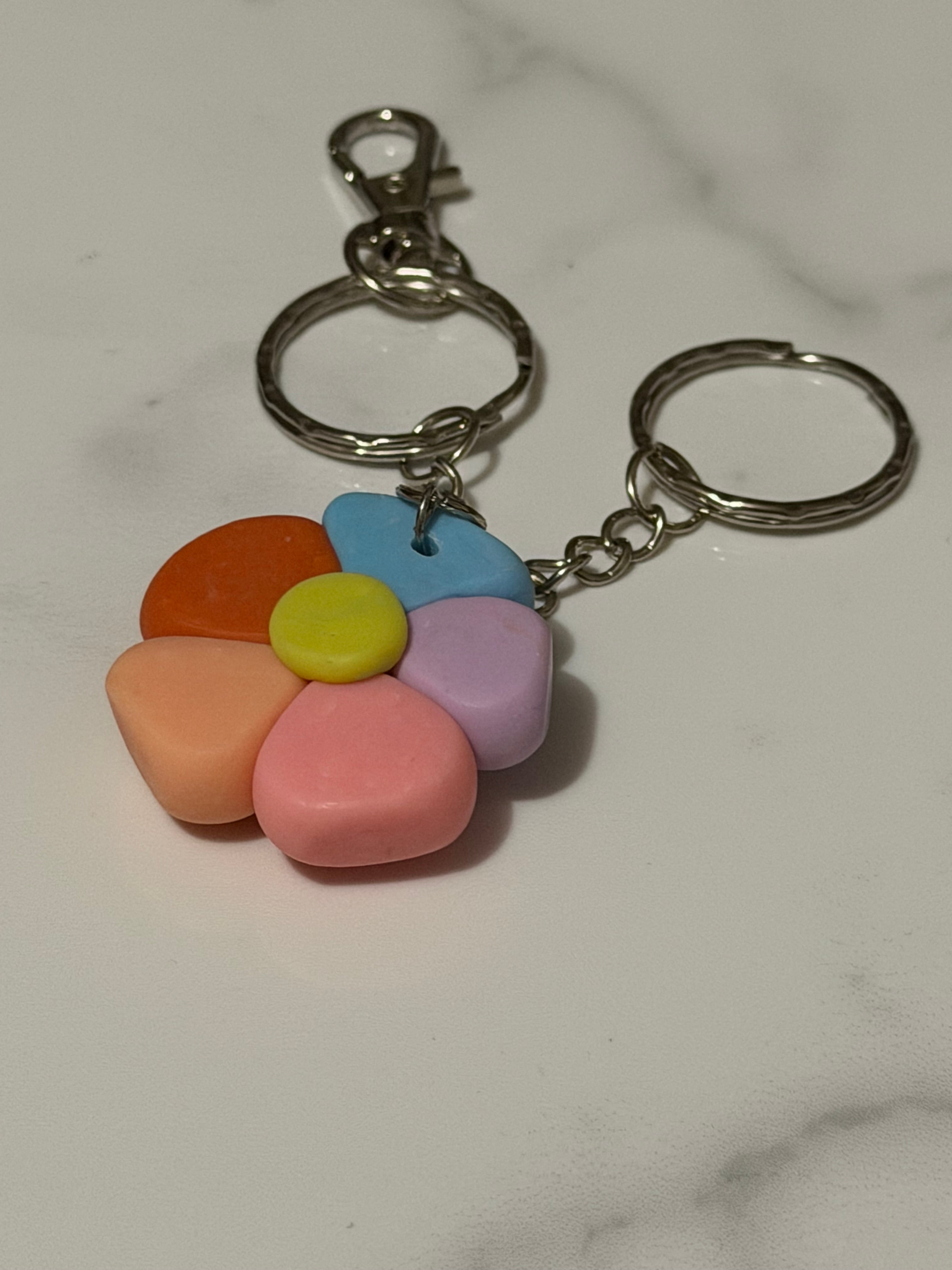 Rainbow Flower Keyring 🌈🌸 - Krafty Kat
